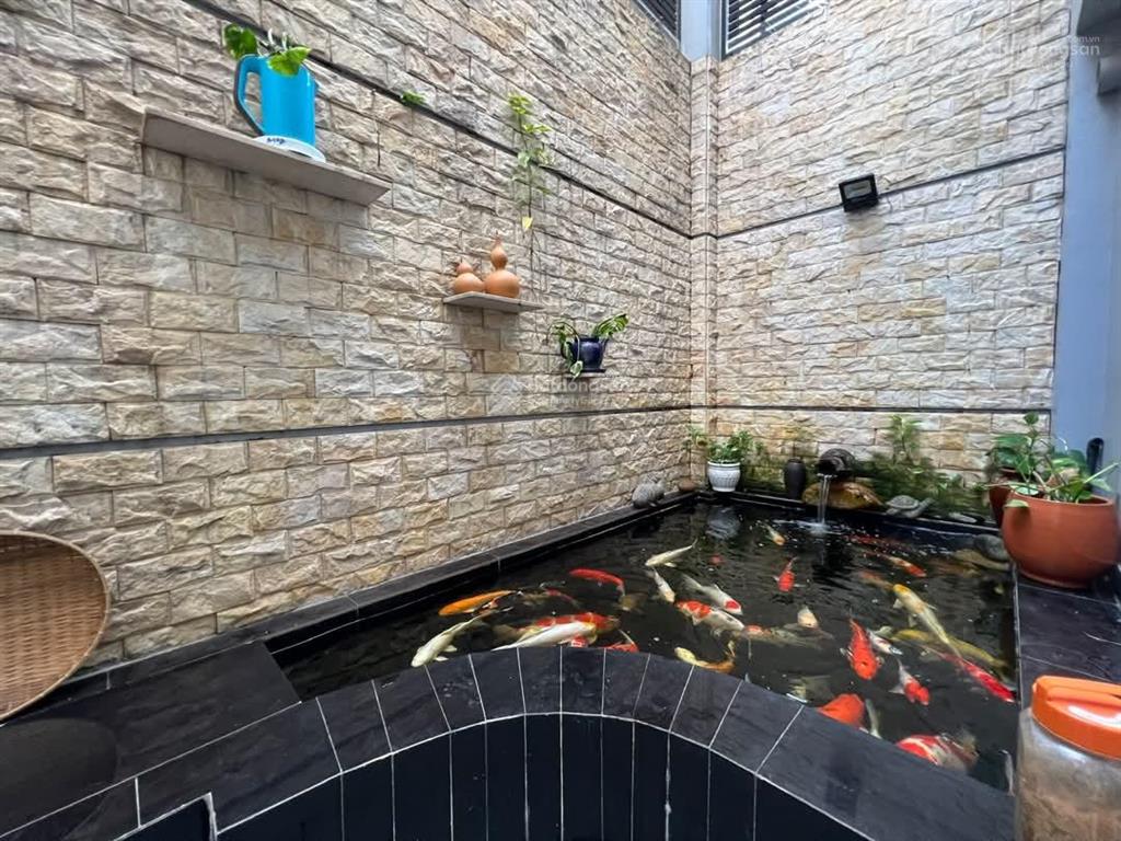 Tôi bán gấp nhà trần đình xuquận 1 giá 5tỷ2 diện tích 75,6m2 gần th trần hưng đạo cho thuê 27tr/th