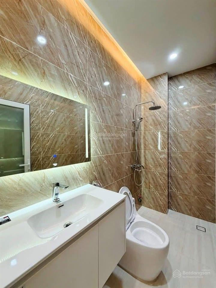 Bán nhà trương hán siêuquận 1 diện tích 75,6m2 giá 4tỷ45 cách chợ đa kao 300m, cho thuê 28tr/tháng