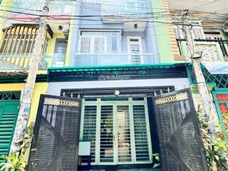 Chính chủ bán nhà đào tấnp5quận 5, dt 5x16,8m giá 4tỷ090 gần chợ hoà bình đang cho thuê 25tr/th