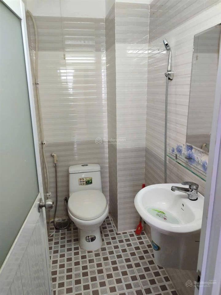 Sở hữu nhà nguyễn bỉnh khiêm  quận 1 diện tích 72m2 gần đại học mở, sẵn hợp đồng thuê 24tr