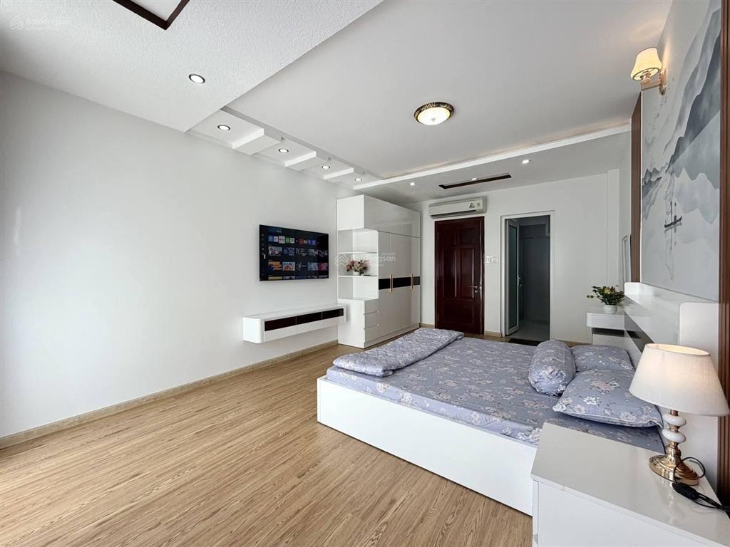 Nhà gần chợ thiếc đang cho thuê 20tr/th đường tân phướcquận11 diện tích 85,6m2 giá 3tỷ170 còn tl