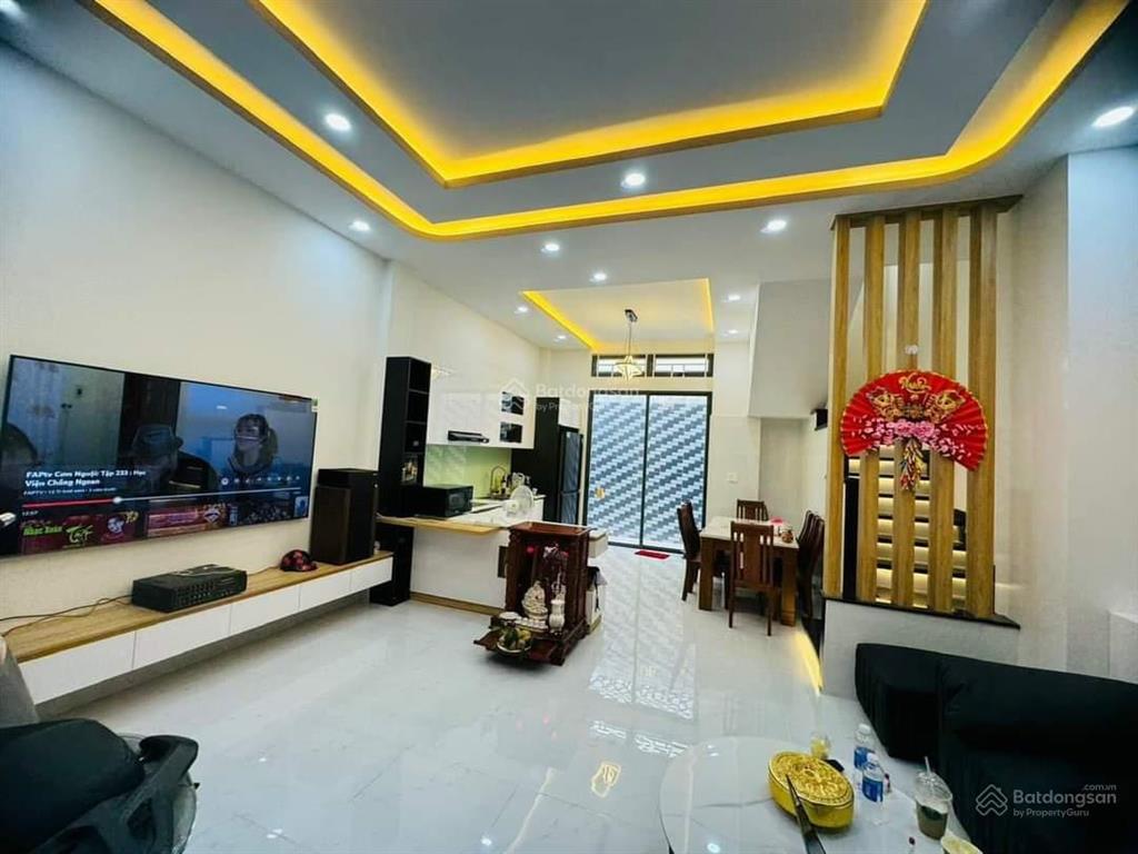 Nhà đẹp đường phan phú tiênquận 5 cho thuê 24tr, gần trường thcs hồng bàng giá chỉ 3tỷ89 dt 83,2m2