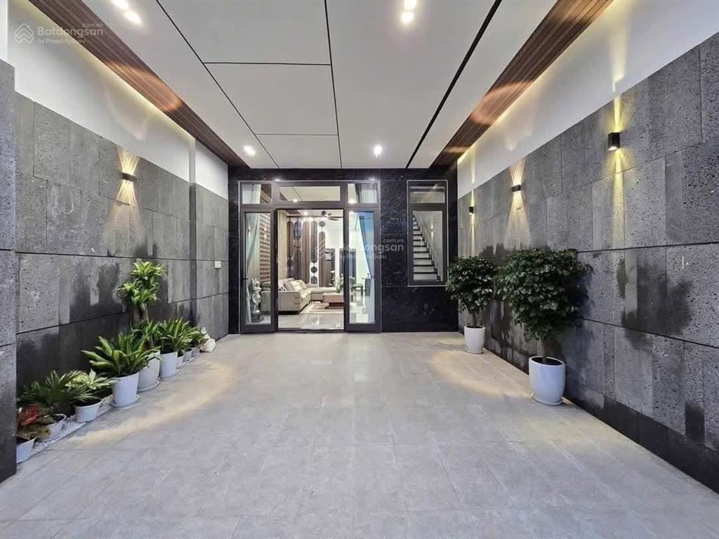 Bán nhà đang cho thuê 23tr/th, phan văn hânbình thạnh dt 72m2 giá 3tỷ750 gần đh kinh tế tài chính