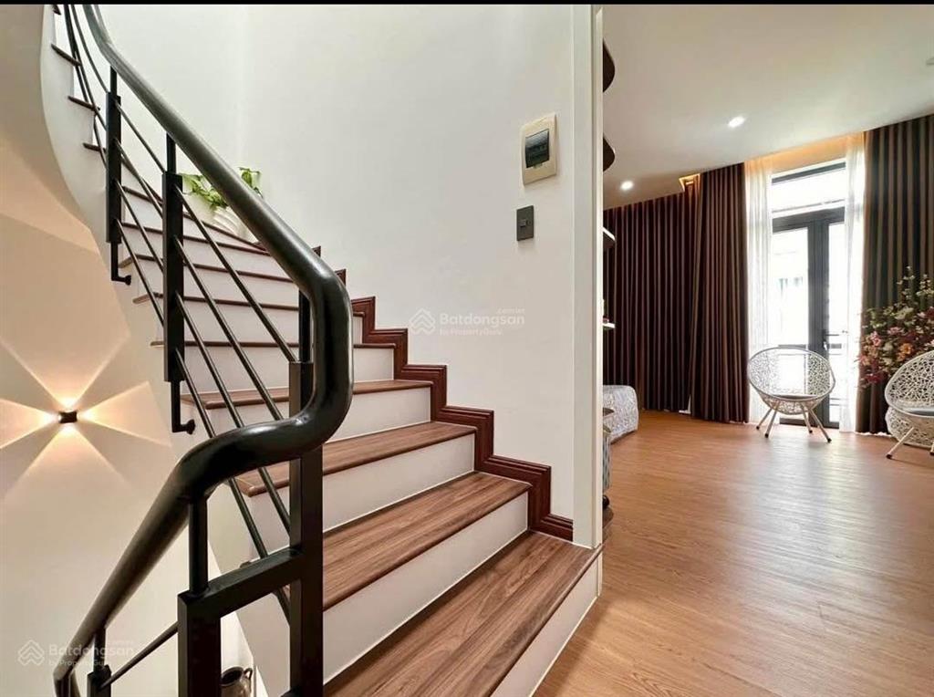 Nhà gần chợ thiếc đang cho thuê 21tr/th đường tân phướcquận 11 diện tích lớn 69,2m2 giá tốt 2tỷ500