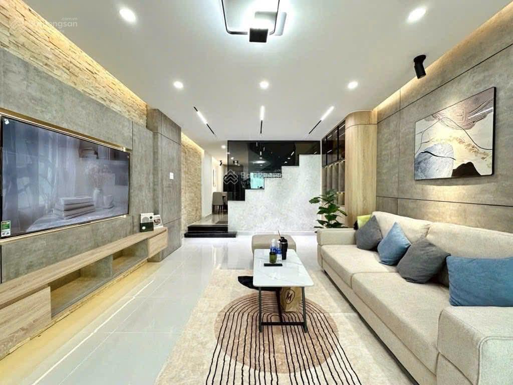 Nhà ngộp hiếm có phạm đình toáiquận 3 dt 71,2m2 gần bệnh viện da liễu đang cho thuê 26tr