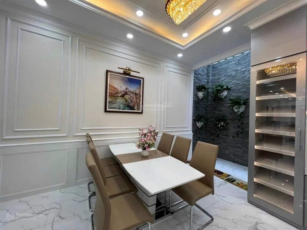 Bán nhà gần đh kinh tế tài chính dt 81m2 giá 3tỷ82 ở điện biên phủbình thạnh đang cho thuê 23tr/th