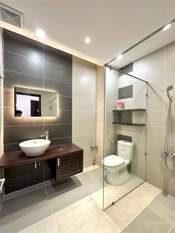 Bán nhà gần đh kinh tế tài chính dt 81m2 giá 3tỷ82 ở điện biên phủbình thạnh đang cho thuê 23tr/th