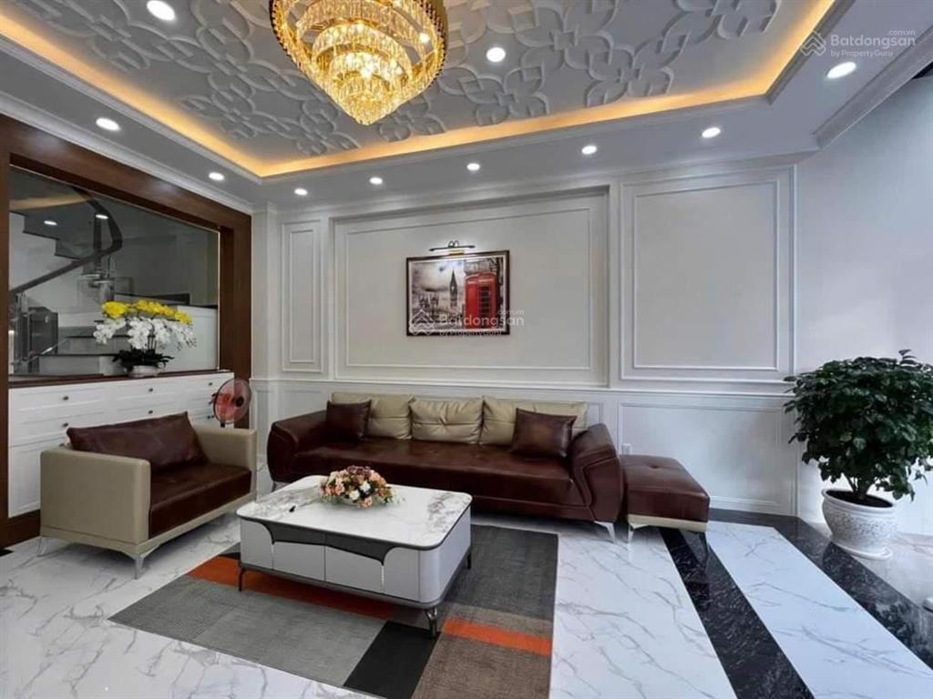 Bán nhà gần đh kinh tế tài chính dt 81m2 giá 3tỷ82 ở điện biên phủbình thạnh đang cho thuê 23tr/th