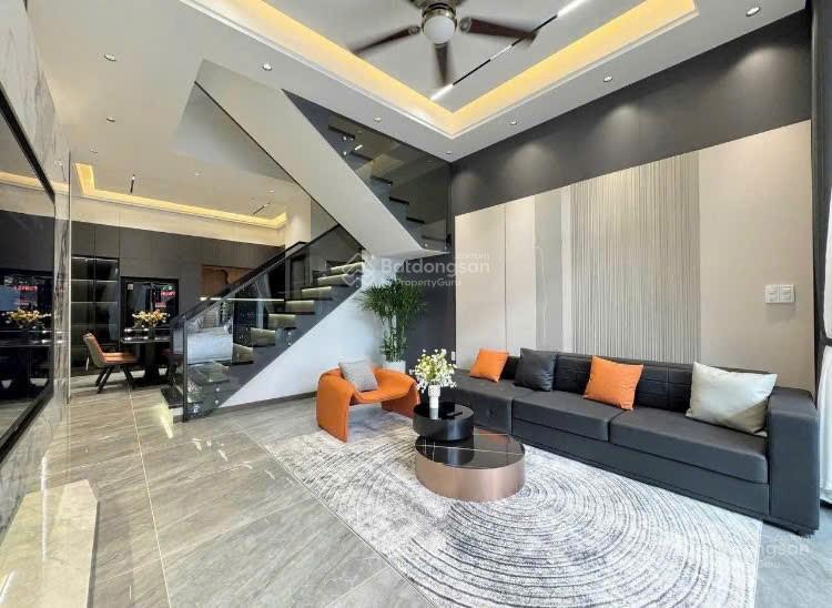 Bán nhà gần lotte mart quận 7 dt 76,5m2 đường lê văn lương  quận 7, đang cho thuê 21tr/th