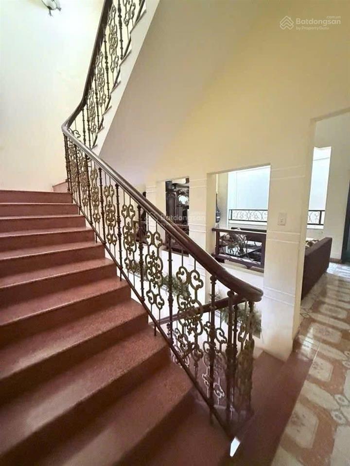 Chính chủ bán nhà đường nguyễn biểuq5 đang cho thuê 25tr/th, dt 62m2 giá 3tỷ850 gần chung cư 109