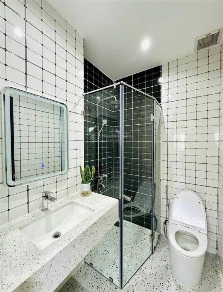 Chú dũng bán nhà nguyễn văn luôngq6 dt 72m2 giá 2tỷ780 tl gần thpt nguyễn tất thành cho thuê 20tr