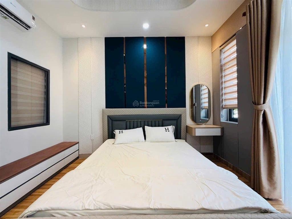 Bán gấp nhà đường chu văn anquận 6 đang cho thuê 23tr/tháng, dt 72,8m2 giá 3tỷ25 gần chợ bình tây