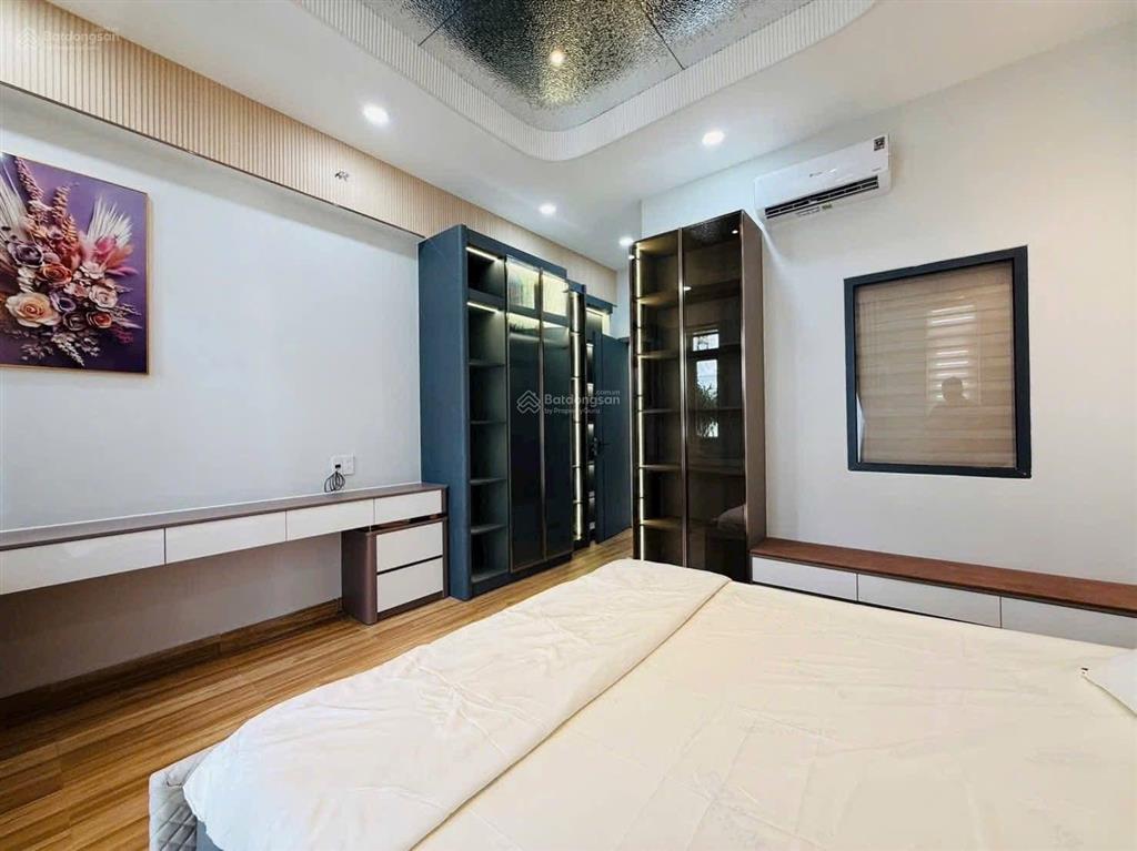 Bán gấp nhà đường chu văn anquận 6 đang cho thuê 23tr/tháng, dt 72,8m2 giá 3tỷ25 gần chợ bình tây