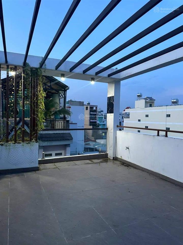 Giá đình tôi bán nhà tân vĩnhquận 4 dt 76m2 giá 8tỷ49 gần trường chính trị quận 4 cho thuê 23tr/th