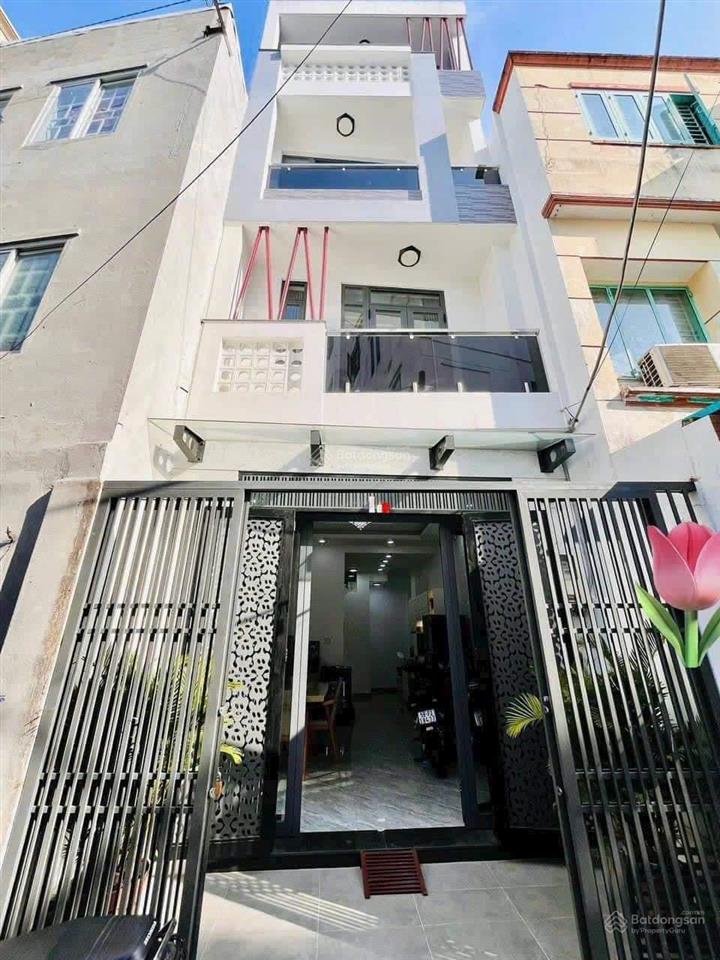 Giá đình tôi bán nhà tân vĩnhquận 4 dt 76m2 giá 8tỷ49 gần trường chính trị quận 4 cho thuê 23tr/th
