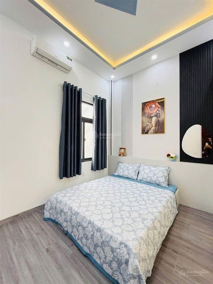 Nhà ngộp đường lê quang sungquận 6 gần th võ văn tần diện tích 63,6m2 giá 2tỷ65 đang cho thuê 18tr