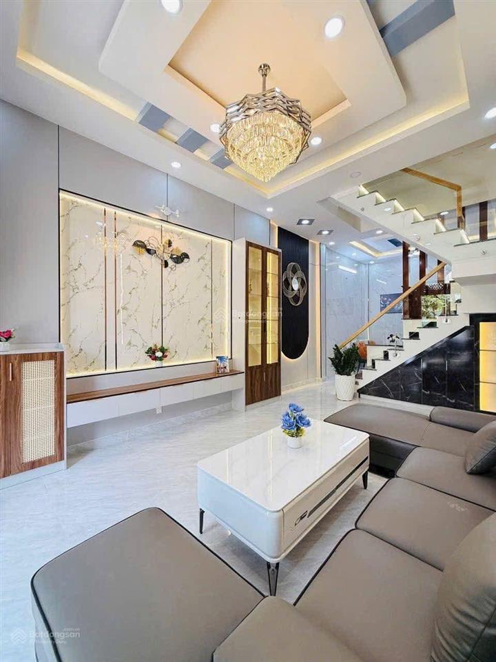 Nhà ngộp đường lê quang sungquận 6 gần th võ văn tần diện tích 63,6m2 giá 2tỷ65 đang cho thuê 18tr