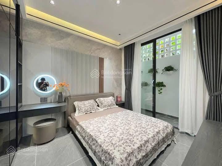 Có ngay nhà 83m2 giá 4tỷ200 còn tl lê văn miếnquận 2 gần trường đại học văn hoá đang cho thuê 26tr