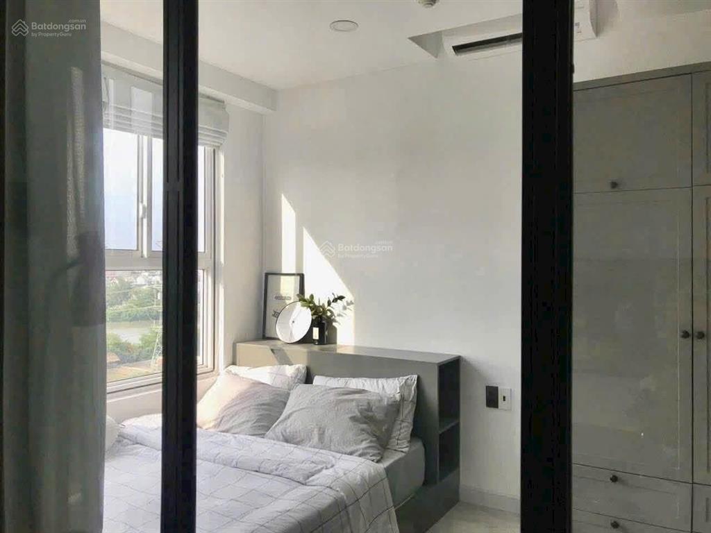 Bán gấp chung cư sunrise riverside 70m2, giá 2tỷ91, 2pn 2wc đang cho thuê 17tr gần đh tôn đức thắng