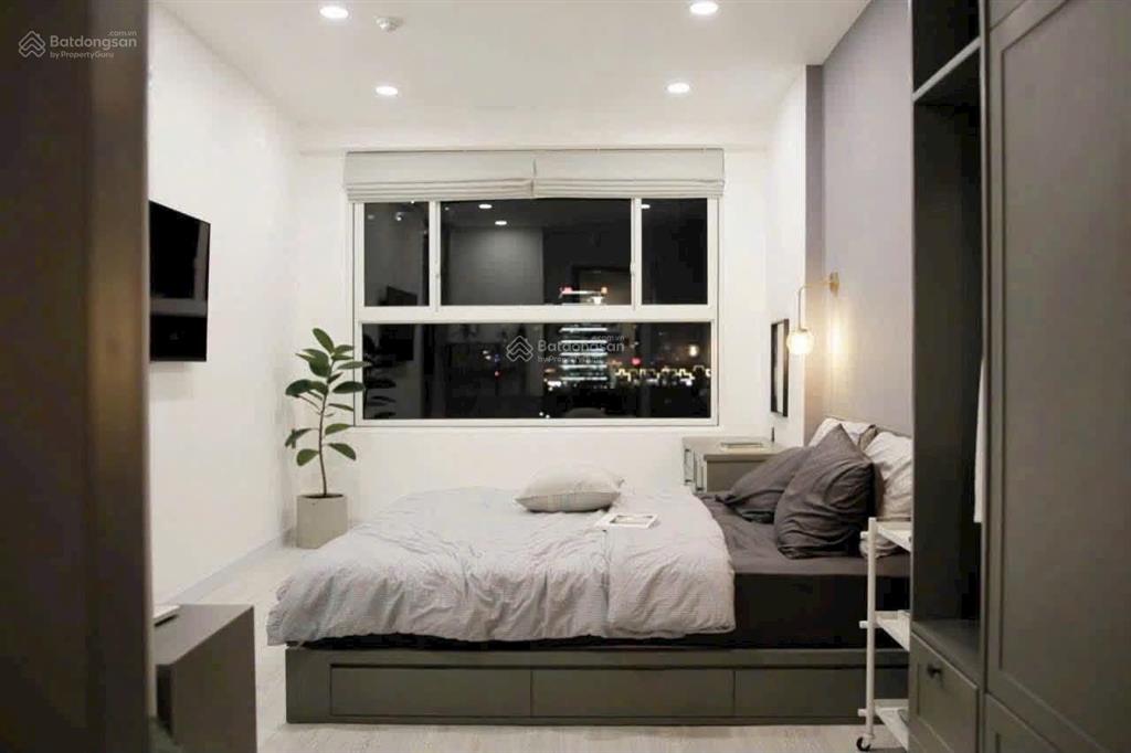 Bán gấp chung cư sunrise riverside 70m2, giá 2tỷ91, 2pn 2wc đang cho thuê 17tr gần đh tôn đức thắng