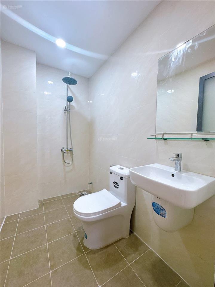 Bán gấp nhà gần đại học sư phạm diện tích 78,5m2 giá 3tỷ66 ở lê văn sỹquận 3 đang cho thuê 26tr/th