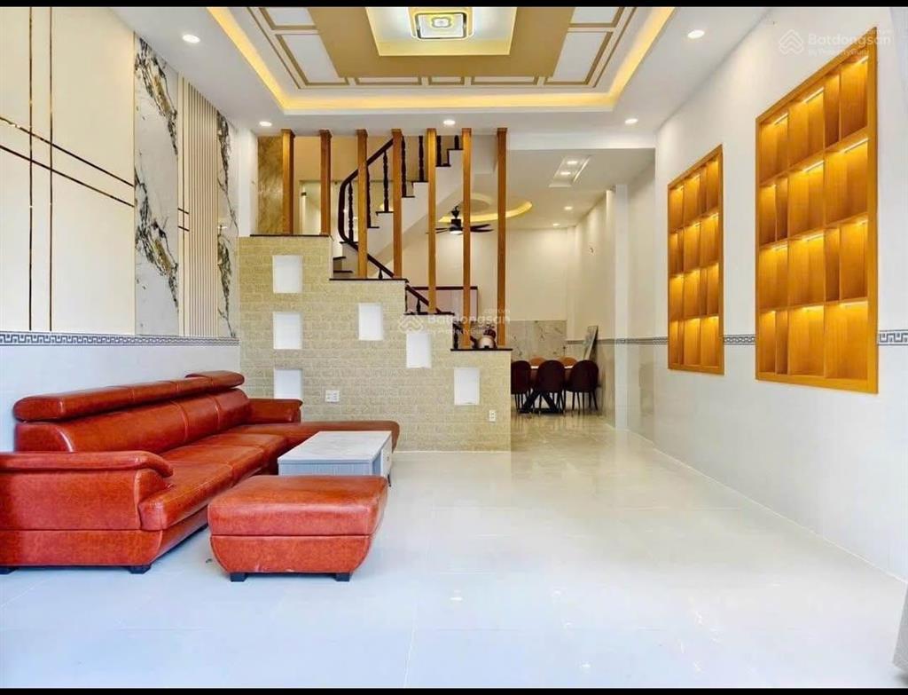 Bán gấp nhà gần đại học sư phạm diện tích 78,5m2 giá 3tỷ66 ở lê văn sỹquận 3 đang cho thuê 26tr/th