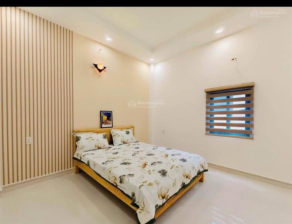 Bán gấp nhà gần đại học sư phạm diện tích 78,5m2 giá 3tỷ66 ở lê văn sỹquận 3 đang cho thuê 26tr/th