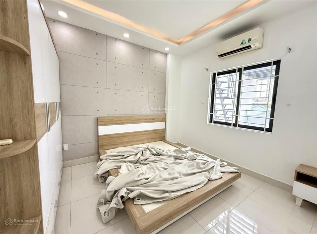 Cán bộ về hưu bán nhà tân hưngquận 5 gần bệnh viện chợ rẫy dt 60,4m2 giá 2tỷ45, đang cho thuê 18tr