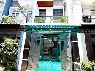 Bán nhà ngộp đường trần quýquận 11 diện tích 66m2 giá 2tỷ450 gần tiểu học âu cơ đang cho thuê 18tr