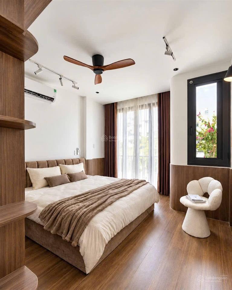Nhà đẹp đường đỗ thị lờiquận 3 gần công viên lê thị riêng giá 3tỷ9, dt 50m2 đang cho thuê 18tr/th