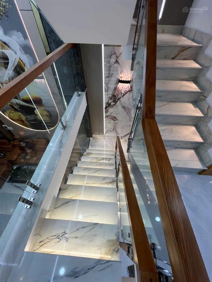 Nhà cho thuê nguyên căn 20tr/th, đường lò siêuquận 11 giá 3tỷ39 dt 73m2 gần thpt nam kỳ khởi nghĩa