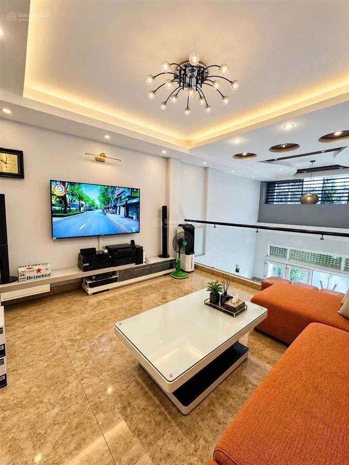 8án nhà 3 tấm đường huỳnh khương ninhquận1 giá 5tỷ25 gần công viên lê văn tám 62,4m2 cho thuê 30tr