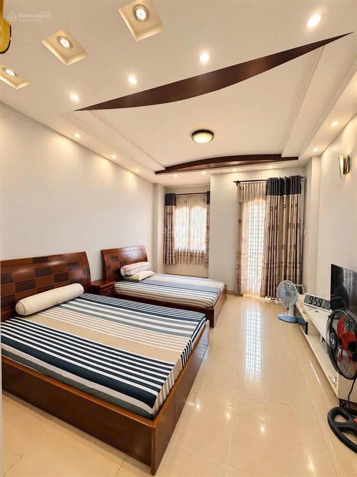 8án nhà 3 tấm đường huỳnh khương ninhquận1 giá 5tỷ25 gần công viên lê văn tám 62,4m2 cho thuê 30tr