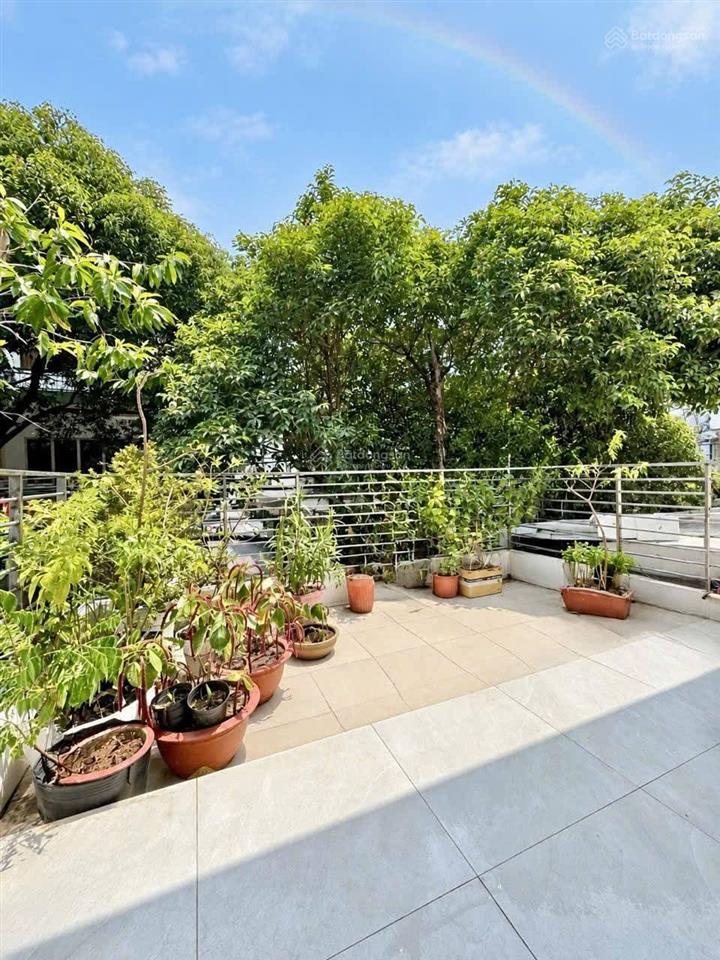 Nhà đường lớn 12m khu bàu cát 3tân bình dt 72m2 giá 3tỷ640 còn tl gần sân bay đang cho thuê 22tr