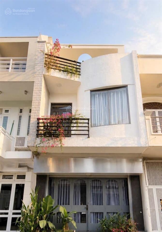 Chỉ cần 2tỷ77 có ngay nhà đào nguyên phổquận11, dt 77m2 cách bệnh viện chợ rẫy 500m, cho thuê 22tr
