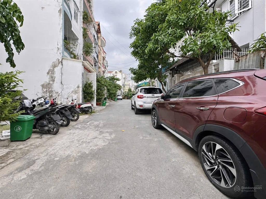 Nhà đẹp nguyễn hữu cầuquận 1 giá 4tỷ500 gần chợ tân định diện tích 72m2 đang kinh doanh 25tr/tháng