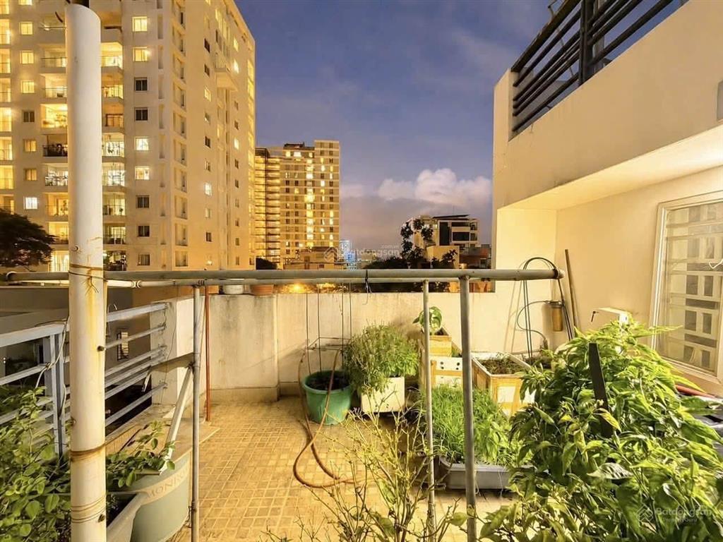 Nhà lê thị hồnggò vấp khu đồng bộ đẹp giá 2tỷ87 cách sân bay 5 phút dt 80 m2 đang sẵn hđ thuê 20tr