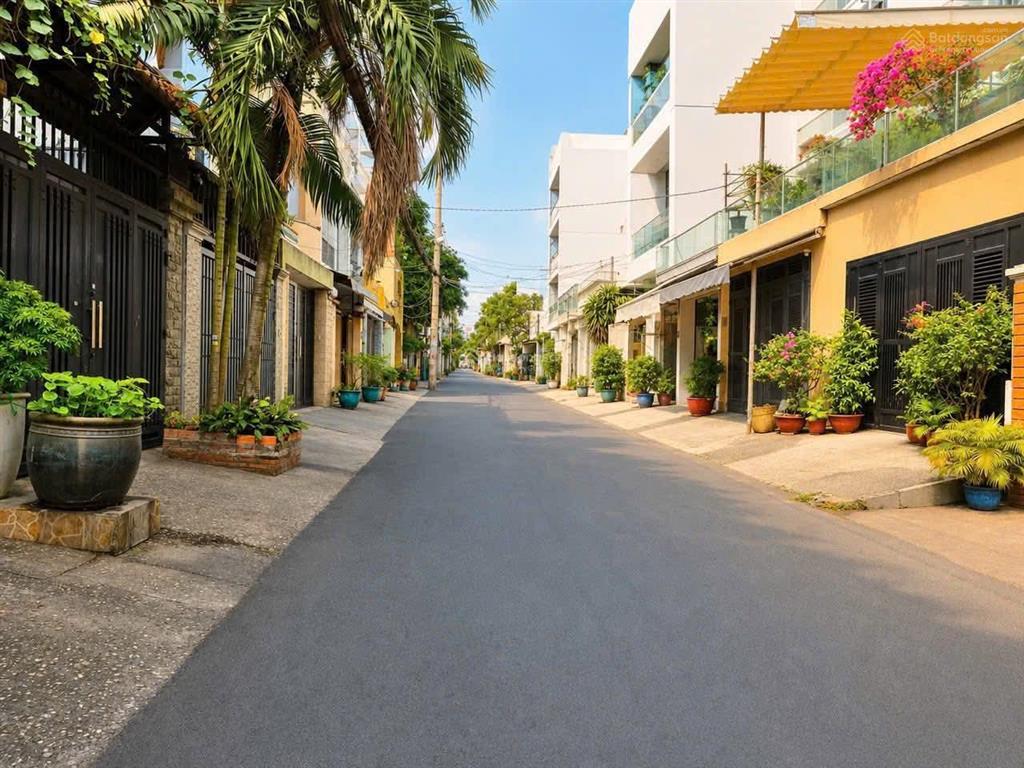 Bán nhà cách sân bay chỉ 5ph, đặng văn ngữphú nhuận giá 3tỷ89 diện tích 81m2, đang cho thuê 24tr/t