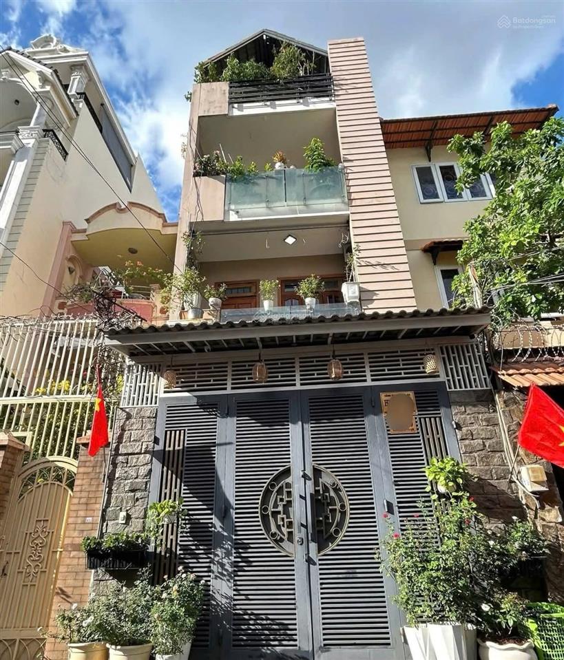Bán gấp nhà tân phướcquận 10, gần bệnh viện răng hàm mặt, dt 72m2 giá 3tỷ75, đang cho thuê 23tr/th