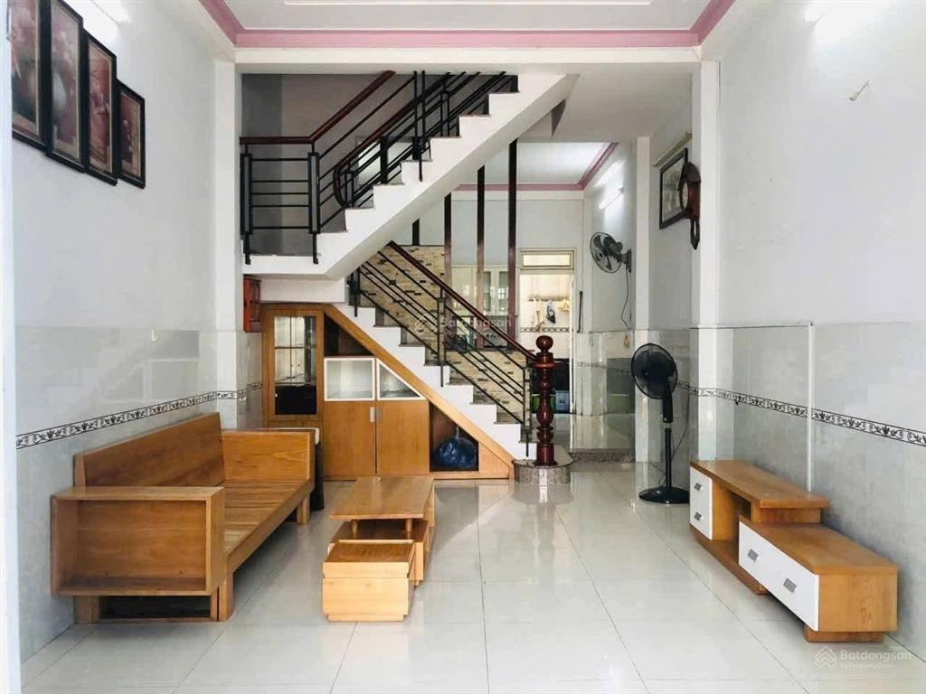 Bán gấp nhà tân phướcquận 10, gần bệnh viện răng hàm mặt, dt 72m2 giá 3tỷ75, đang cho thuê 23tr/th