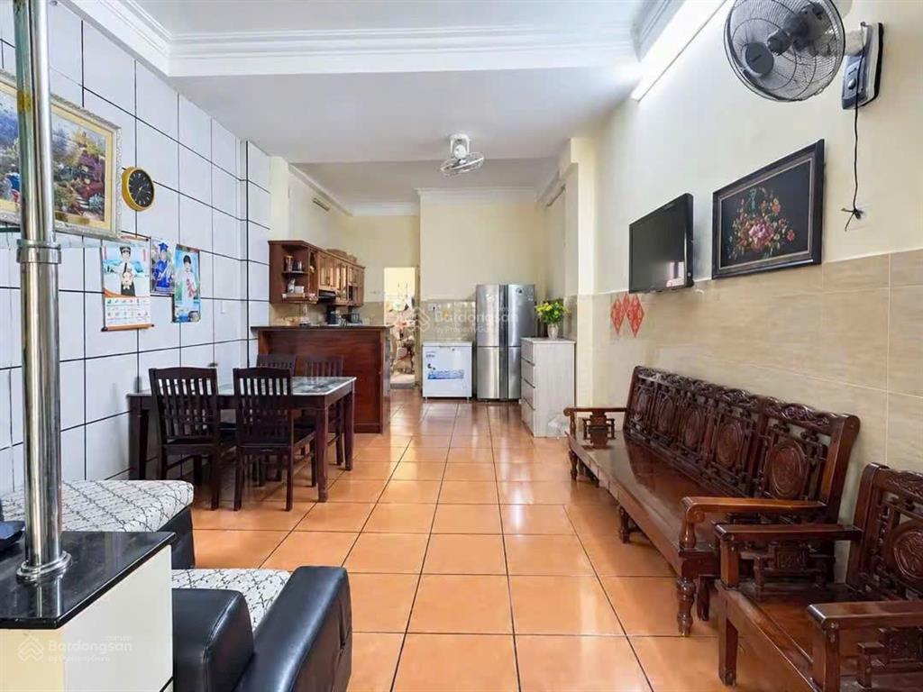 Bán nhà cách bệnh viện chợ rẫy 5ph, nguyễn ngọc lộcquận 10 giá 3tỷ89 dt ngang 4x21m, cho thuê 22tr