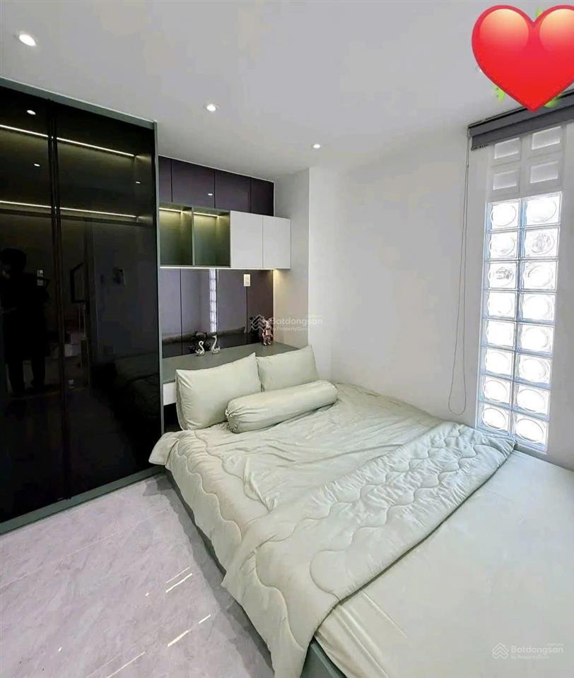 Bán nhà đường 6,8m cho thuê 29tr, trần quang diệu  q.3, giá 3tỷ990/78m2, ngay chợ nguyễn văn trỗi