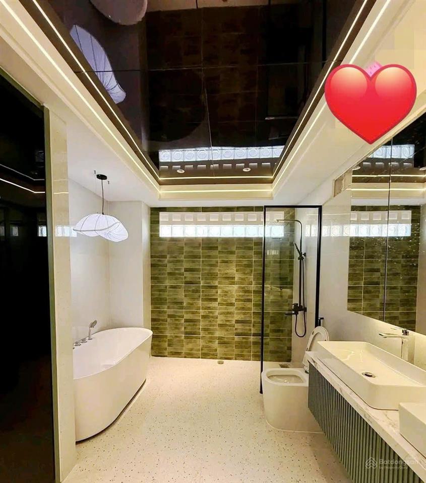 Bán nhà đường 6,8m cho thuê 29tr, trần quang diệu  q.3, giá 3tỷ990/78m2, ngay chợ nguyễn văn trỗi