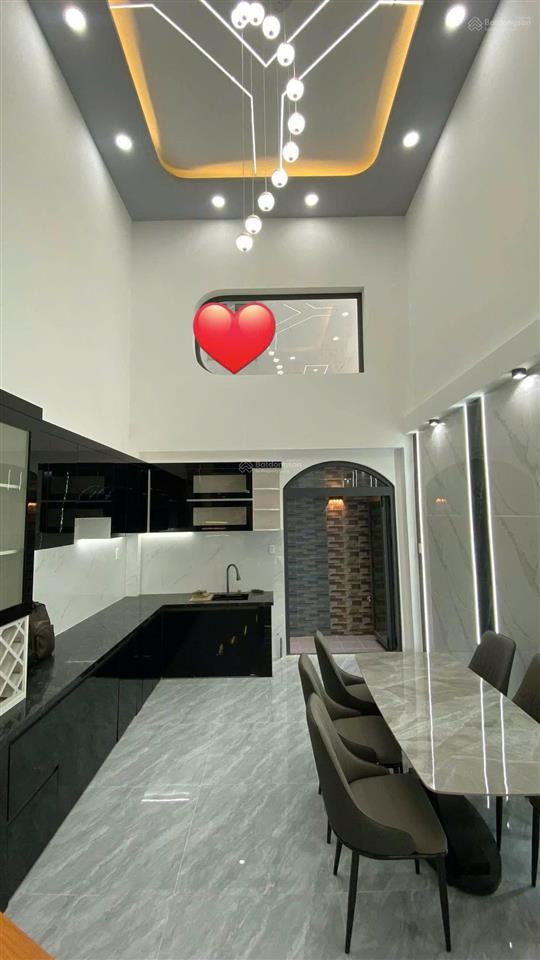 Bán nhà đường 6,8m cho thuê 29tr, trần quang diệu  q.3, giá 3tỷ990/78m2, ngay chợ nguyễn văn trỗi