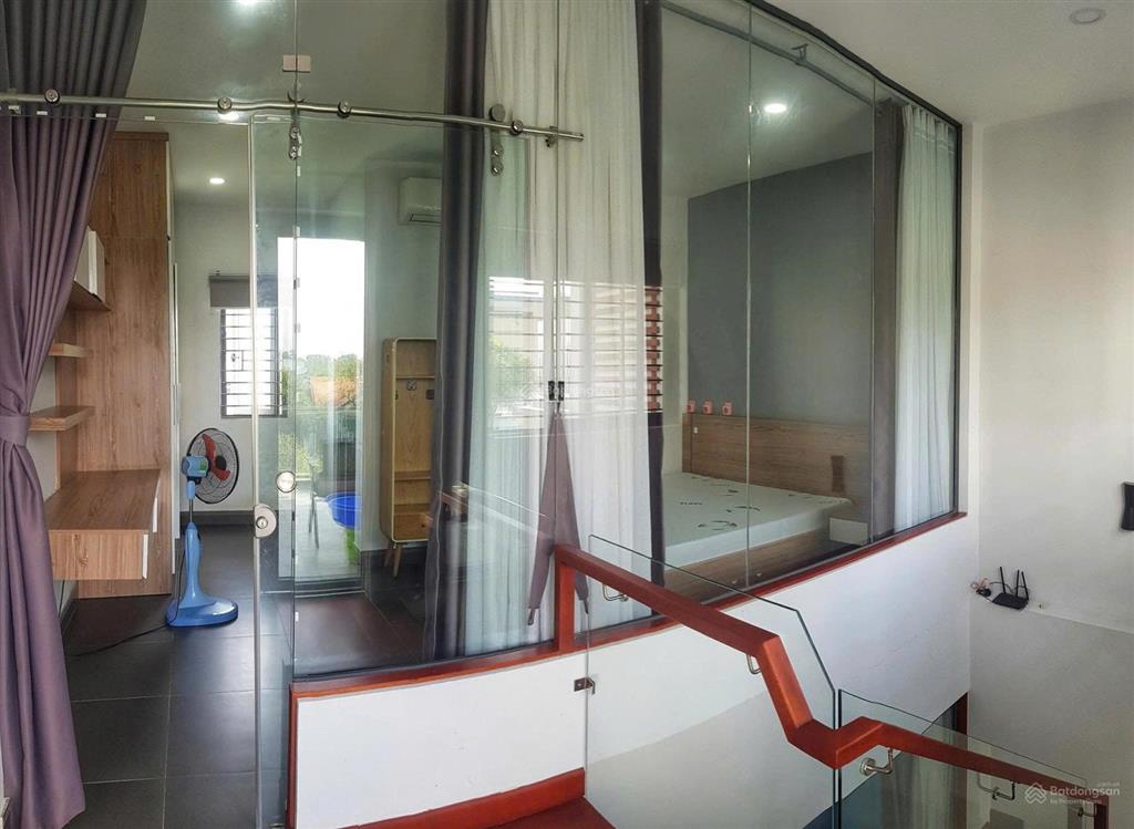 Cô 7 bán căn nhà cho thuê 24 triệu/th, đ. nguyễn thiện thuật  q.3, giá 4tỷ290/83m2, gần chợ bàn cờ