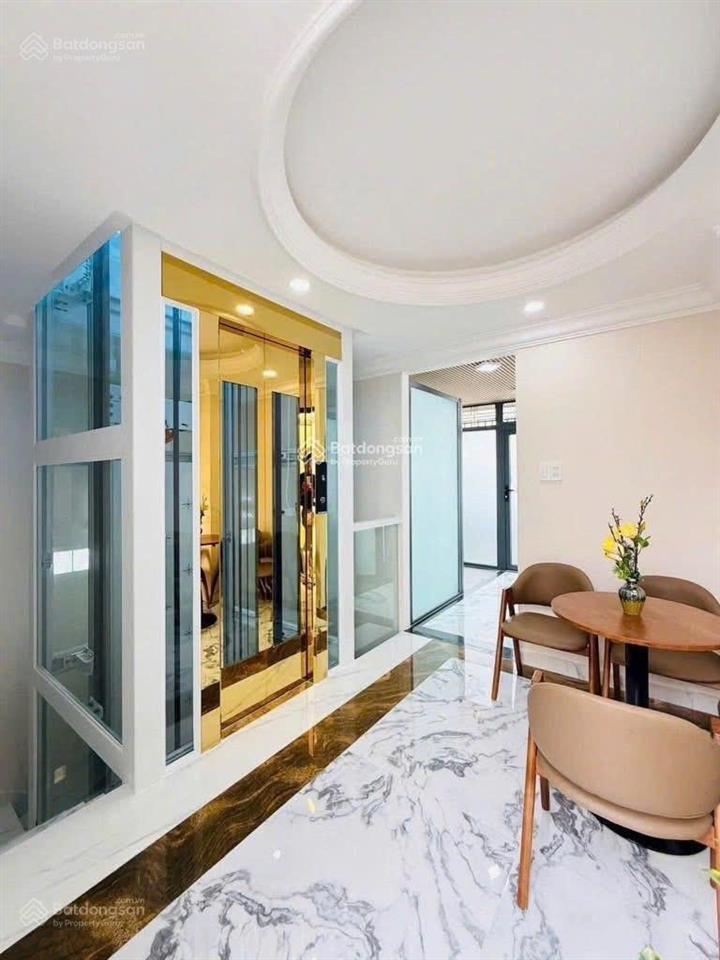 Bán nhà đi úc cho thuê 35tr. đường nguyễn thị minh khai  q.1. 98.5m2, gần thảo cầm viên