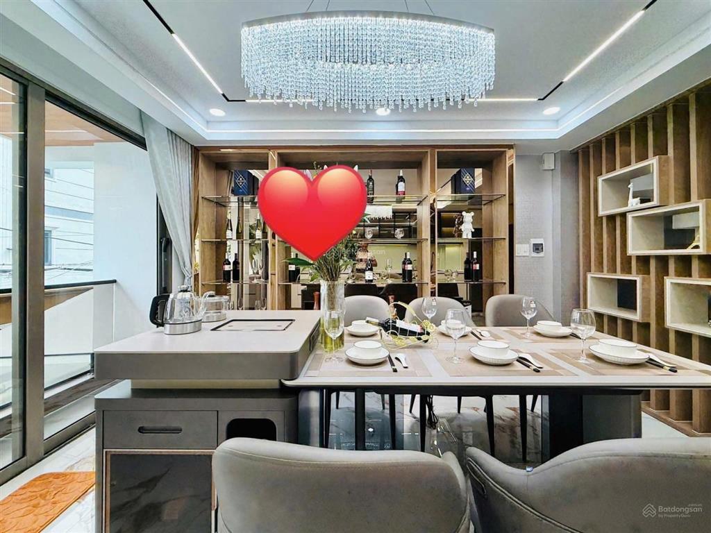 Giá 4tỷ270 sở hữu căn nhà 82m2 ngay trương định  quận 3, đang cho thuê 33triệu, gần bệnh viện mắt