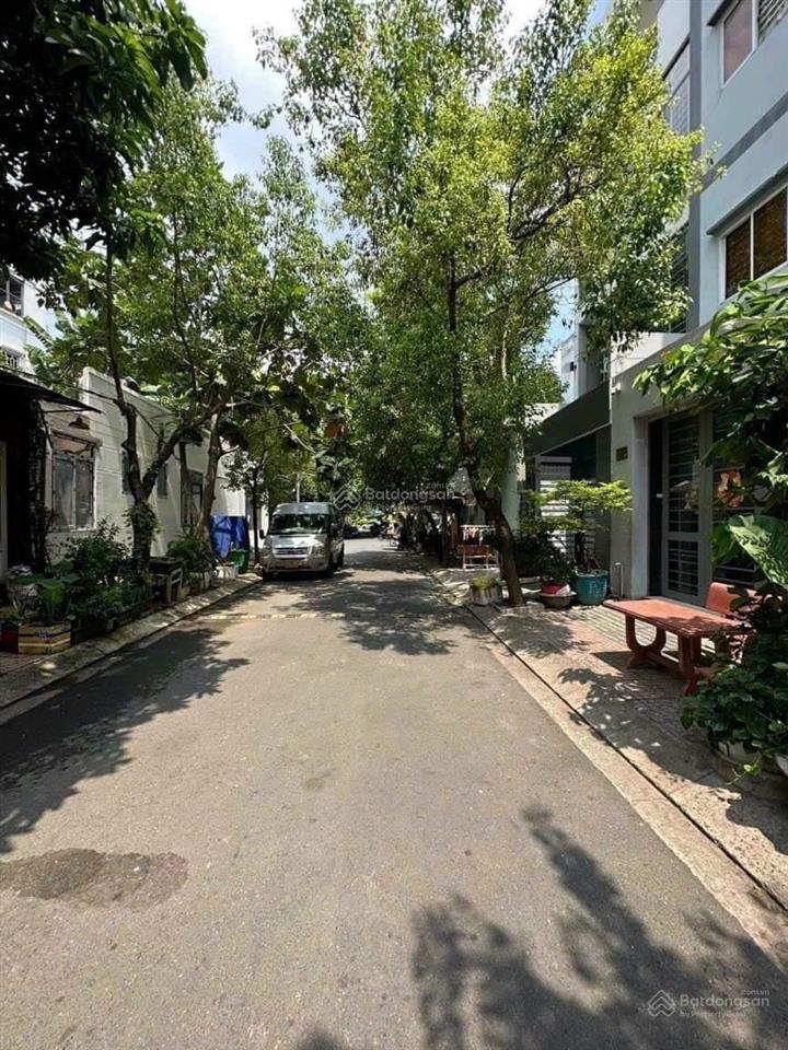 Hàng khủng giá tốt 3tỷ990/70m2, đường số 12  phường bình an  quận 2. đang cho thuê 33 triệu/tháng