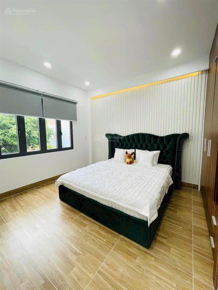Khách tìm nhà đường ô tô đường phùng hưng  quận 5, đang cho thuê 31 triệu, 78,2m2