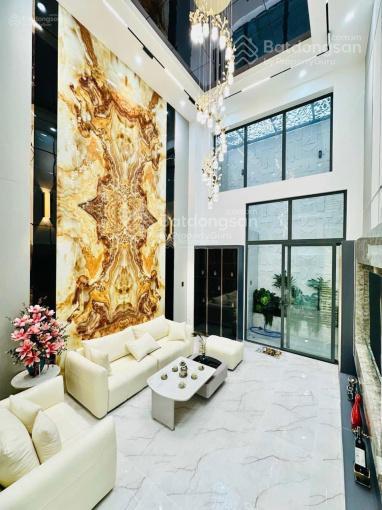 Khách cần tìm nhà đang cho thuê 36triệu, đường mạc đĩnh chi  q.1, 65m2, gần hồ con rùa